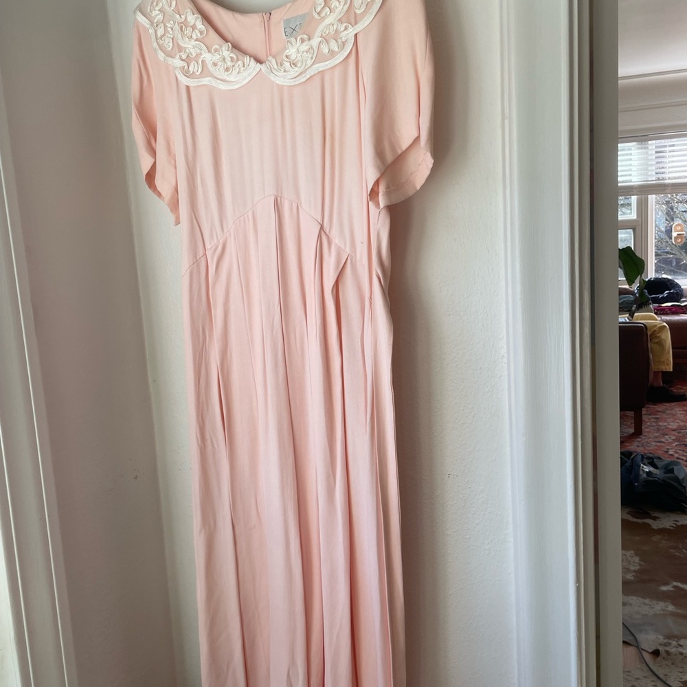 90s/80s vintage Pink Maxi with tie
